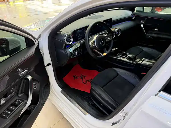 Mercedes-Benz A-Class 2021