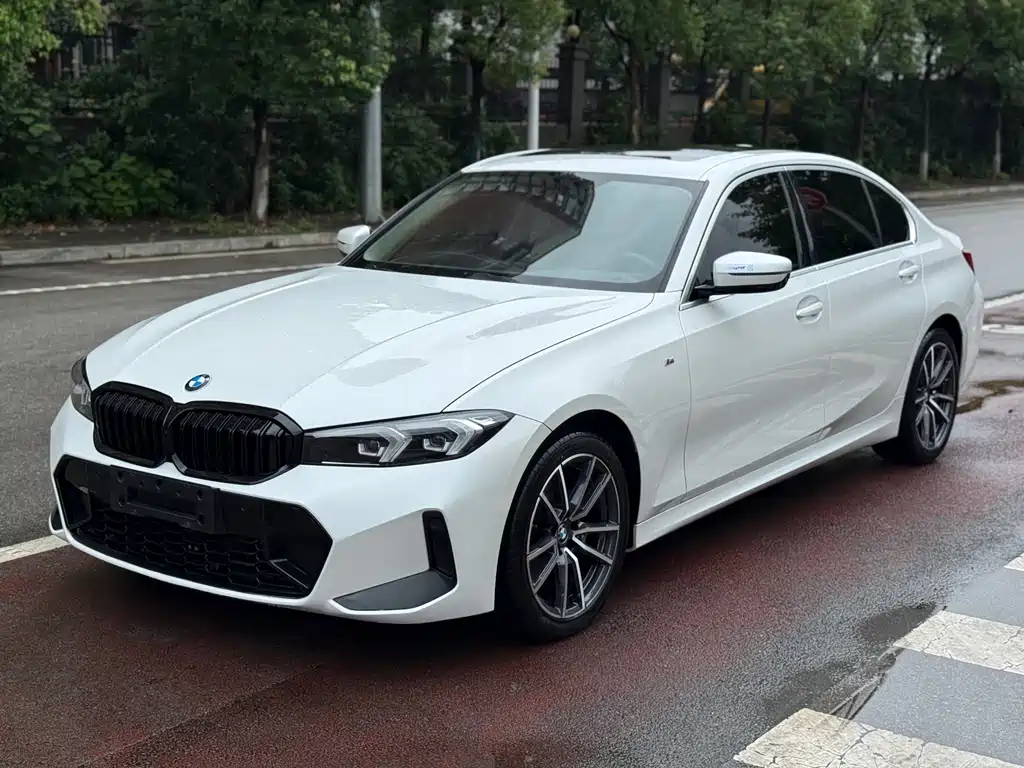 BMW 3 Series 2023