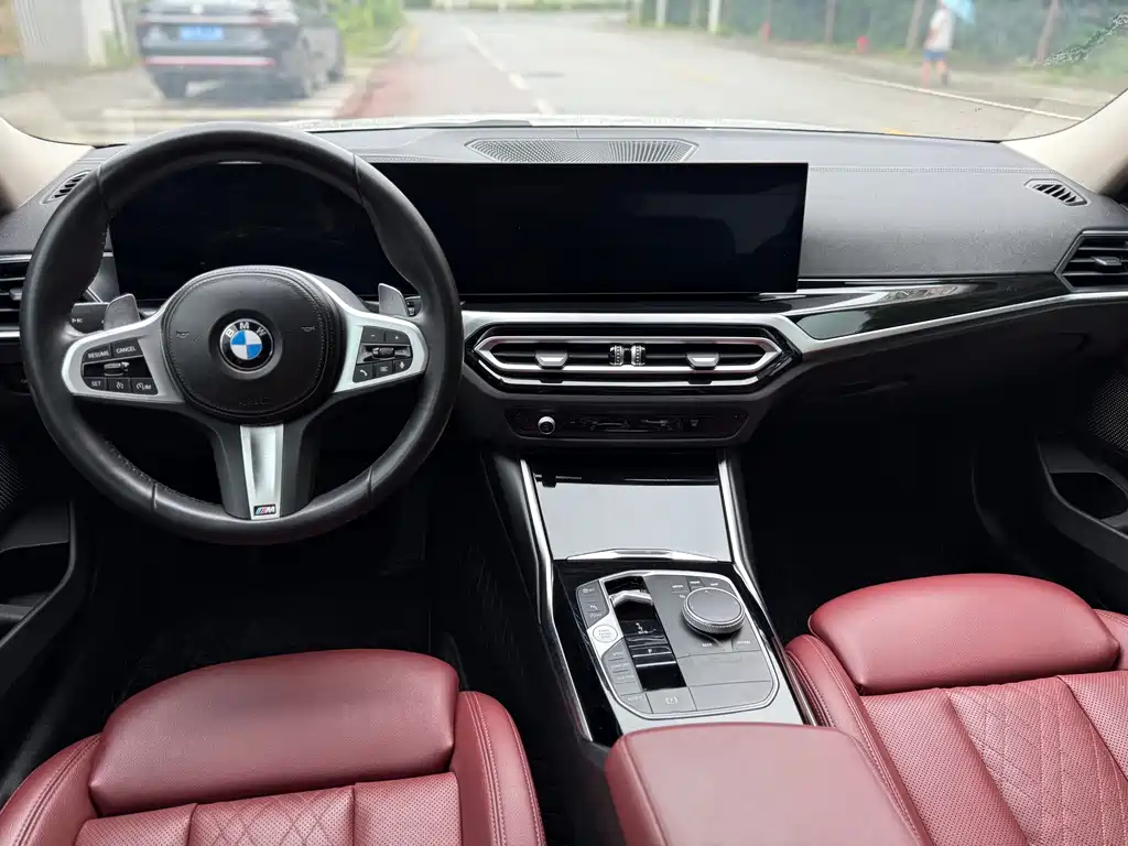BMW 3 Series 2023