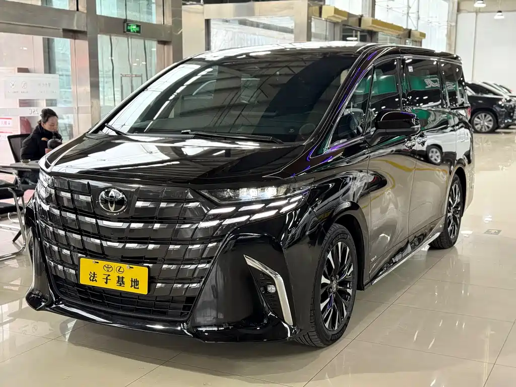 Toyota Alphard 2024