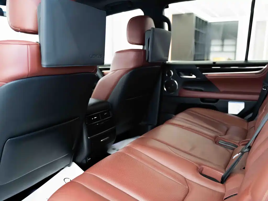 Lexus LX 2020 — фото 13