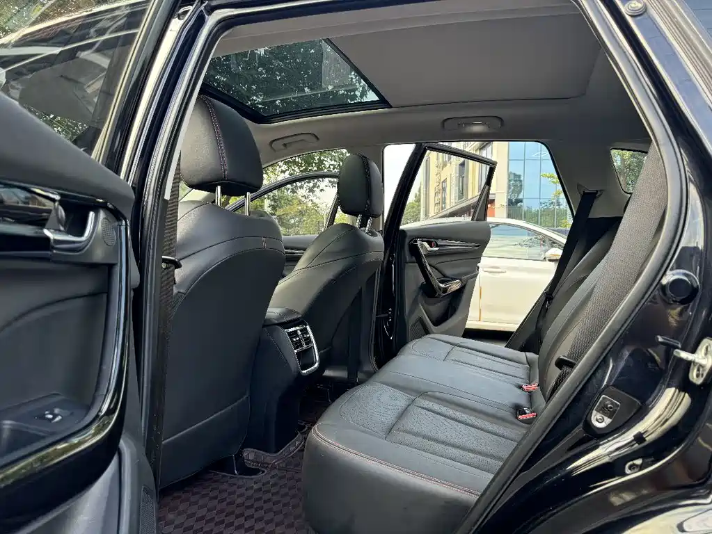 Dongfeng Fengshen AX7 2021 — фото 10