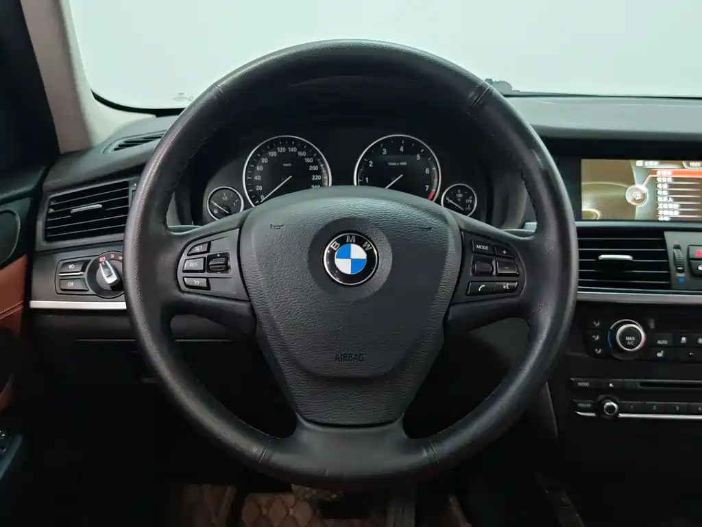 BMW X3 2014 — фото 22