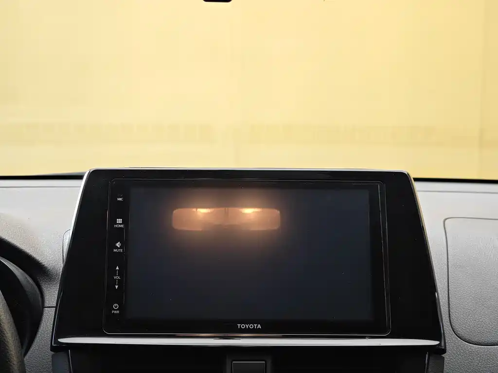 Toyota Vios 2023 — фото 15