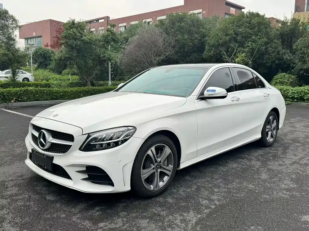 Mercedes-Benz C-Class 2020 — фото 1