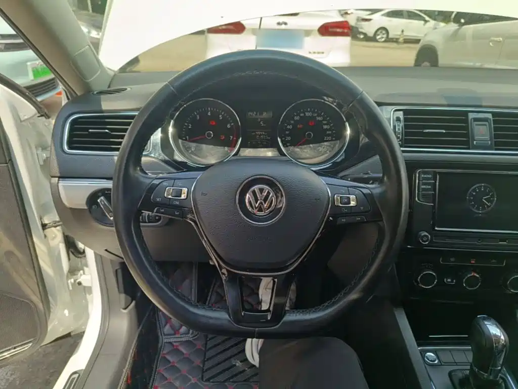 Volkswagen Sagitar 2019 — фото 11