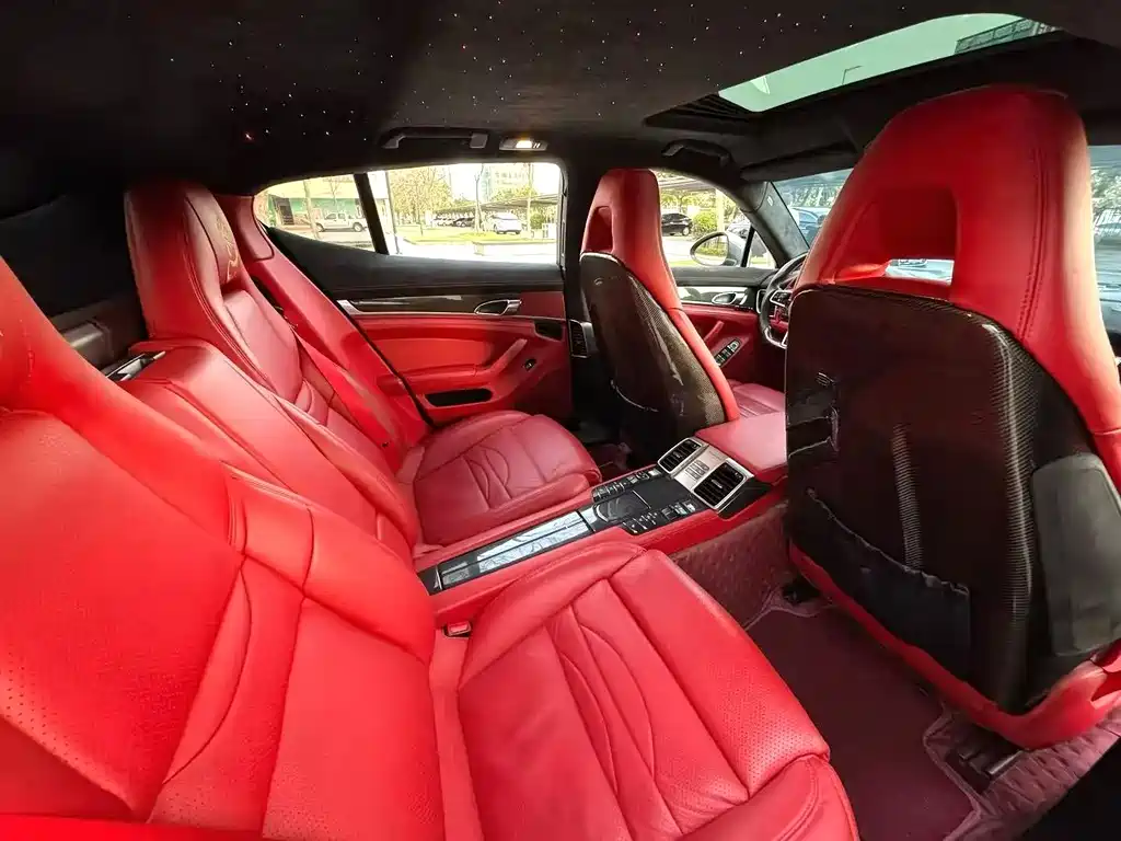 Porsche Panamera 2011