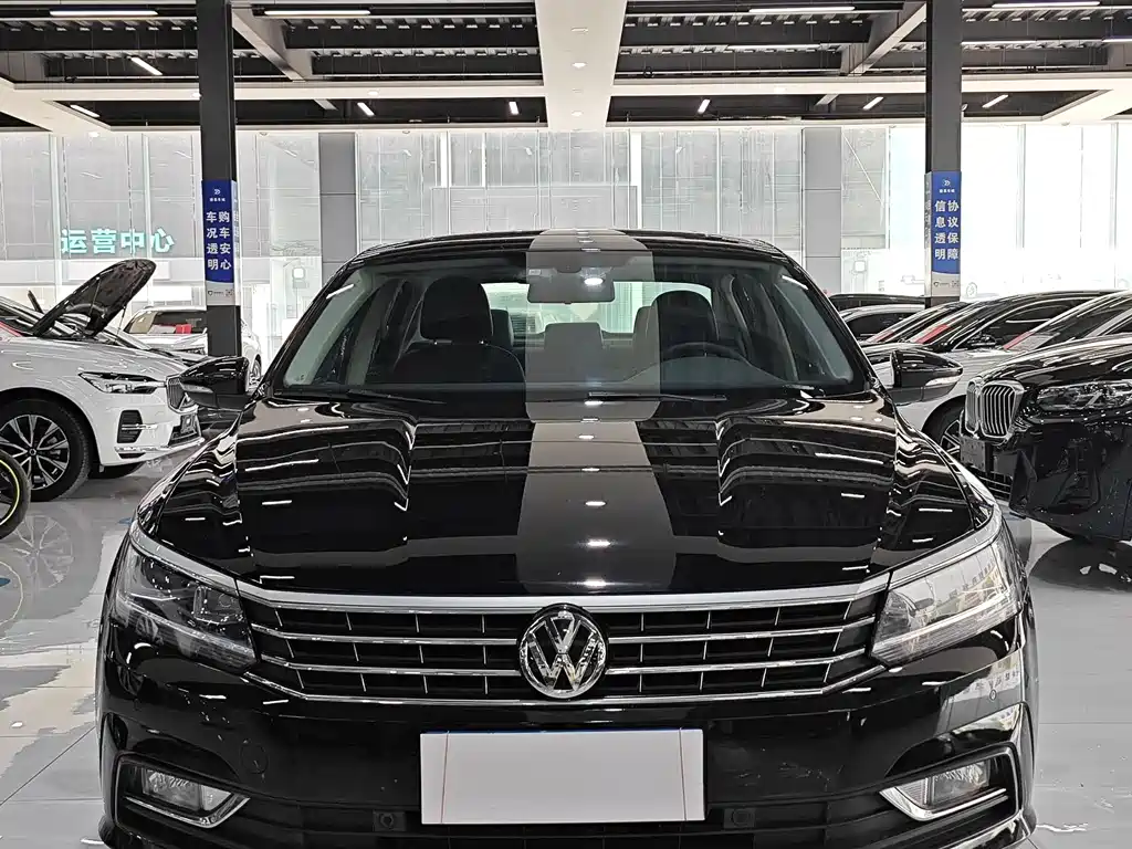 Volkswagen Passat 2019 — фото 2