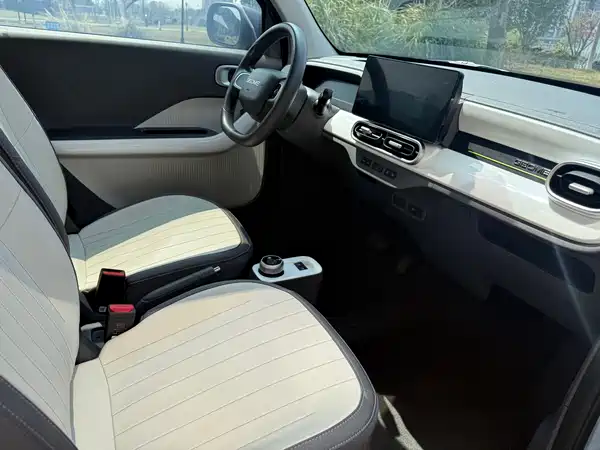 Geely Galaxy Panda 2025