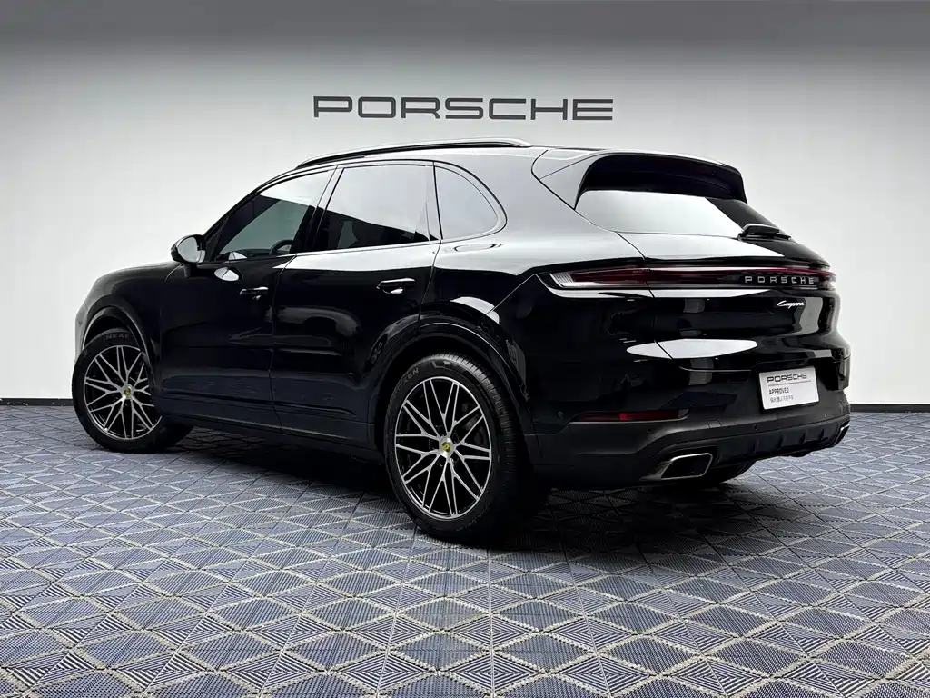 Porsche Cayenne 2025 — фото 15