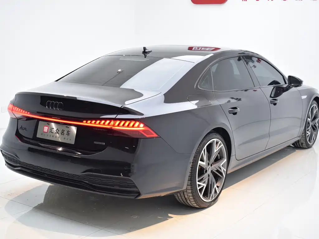 Audi A7L 2024 — фото 25