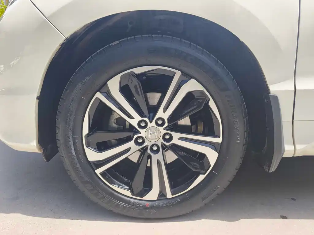 Honda UR-V 2018