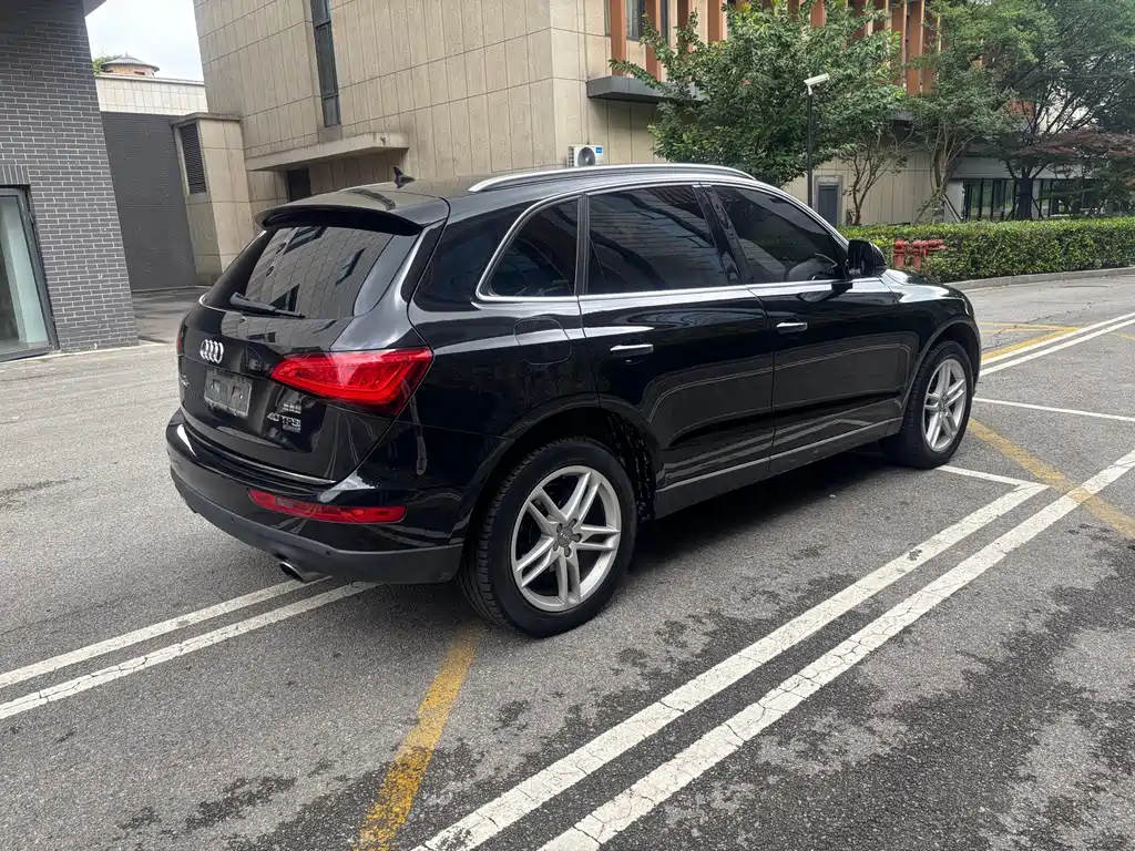 Audi Q5 2016 — фото 21