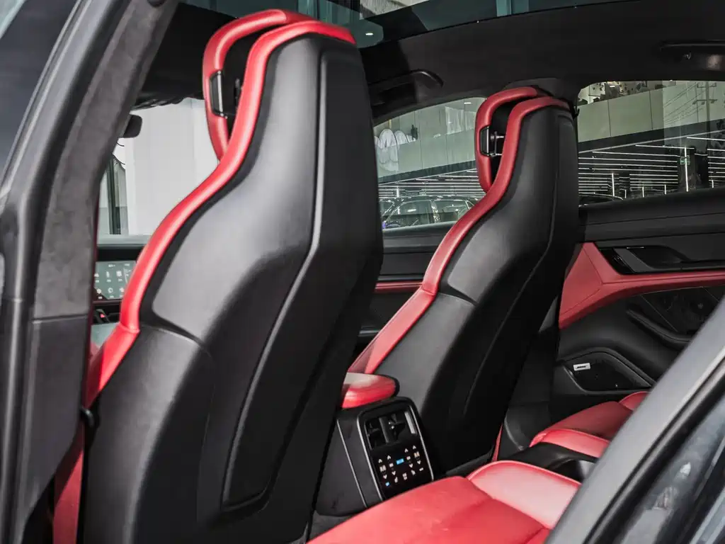 Porsche Taycan 2020 — фото 8