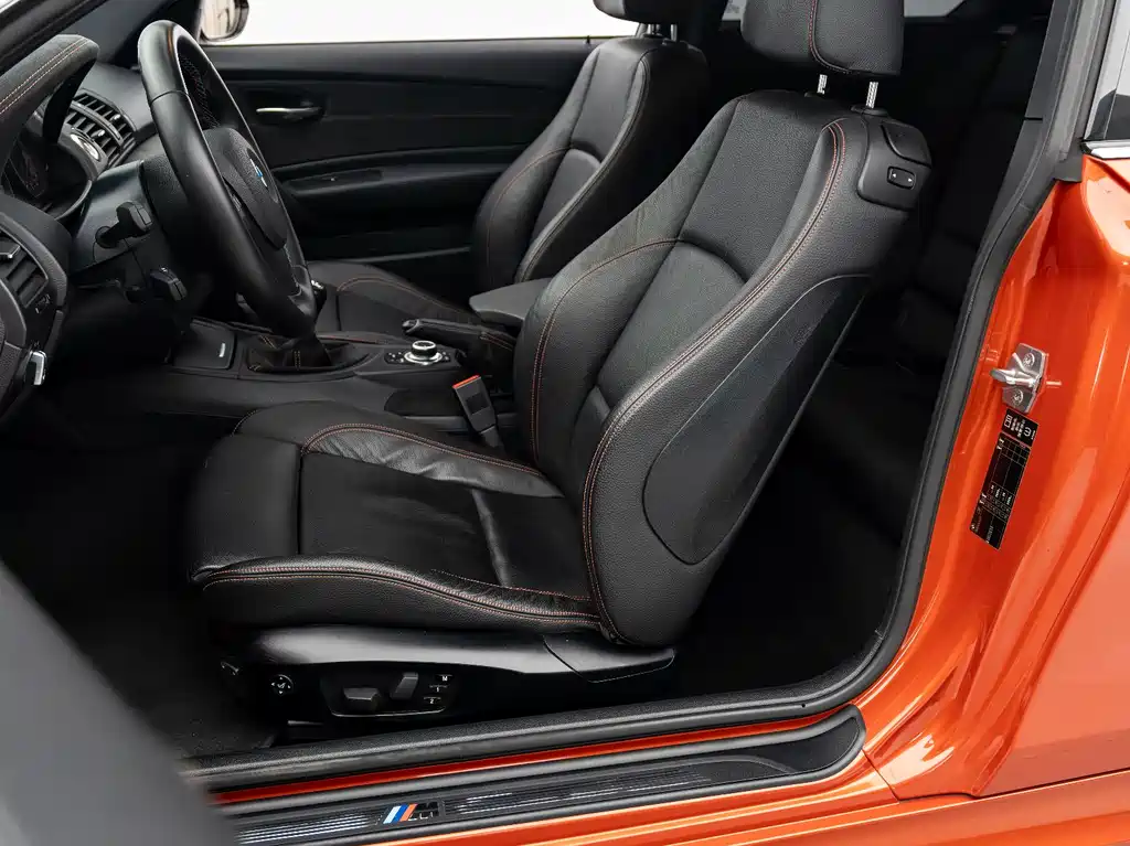 BMW 1 Series M 2012 — фото 4