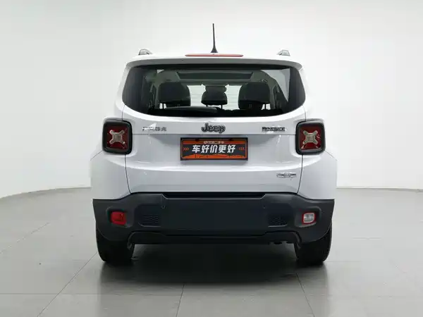 Jeep Freeman 2018