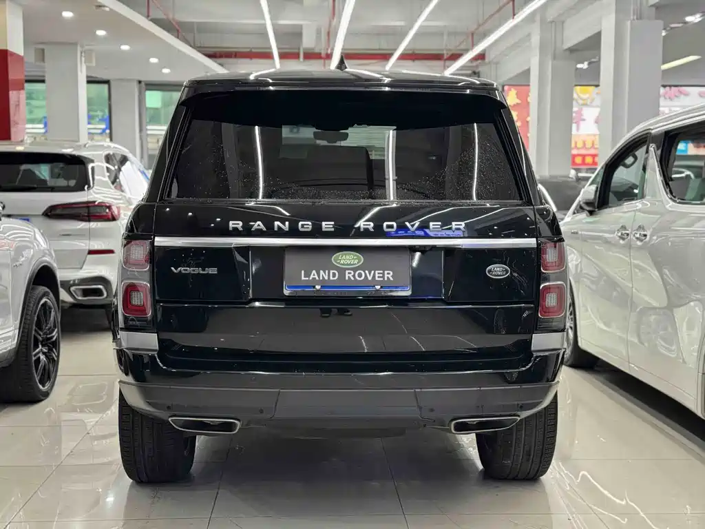 Land Rover Range Rover 2021 — фото 4