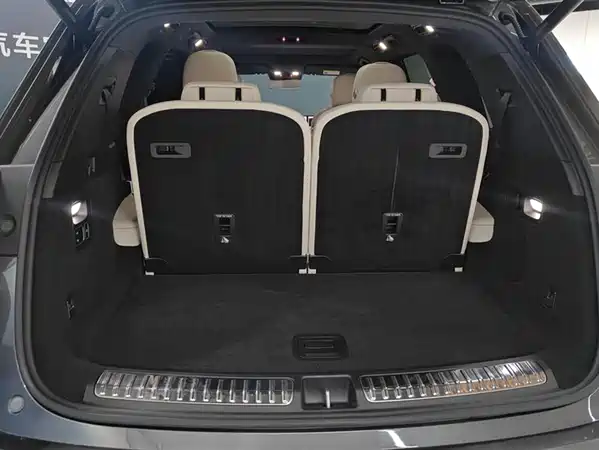 Li Auto L8 2023