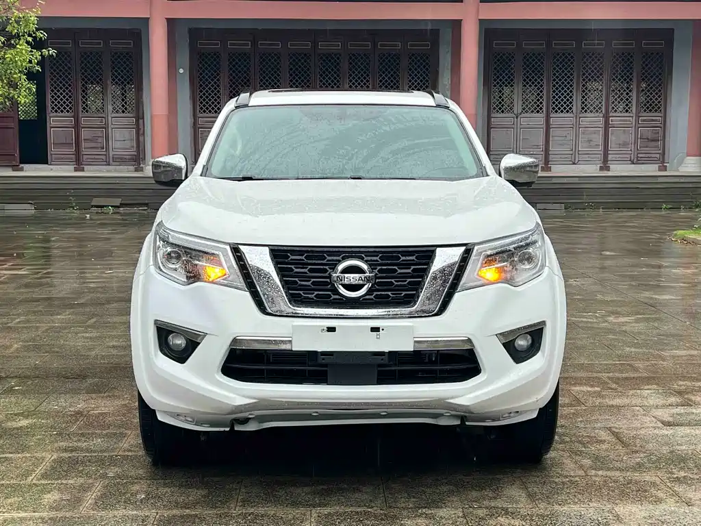 Nissan Terra 2019 — фото 2