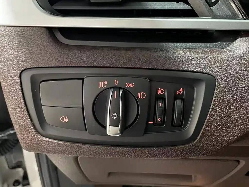 BMW X1 2023 — фото 13
