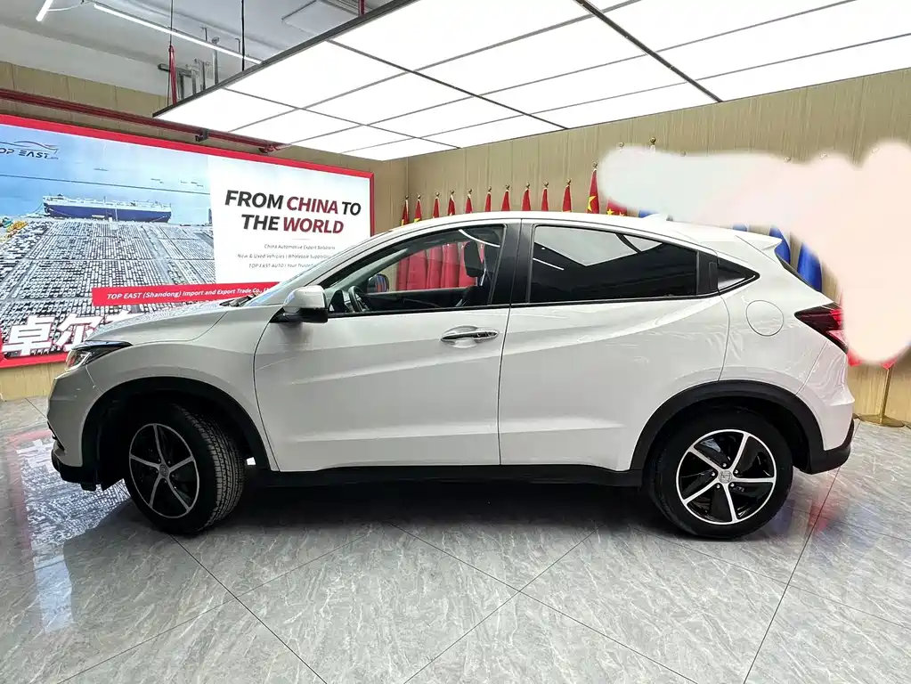 Honda Vezel 2022 — фото 8