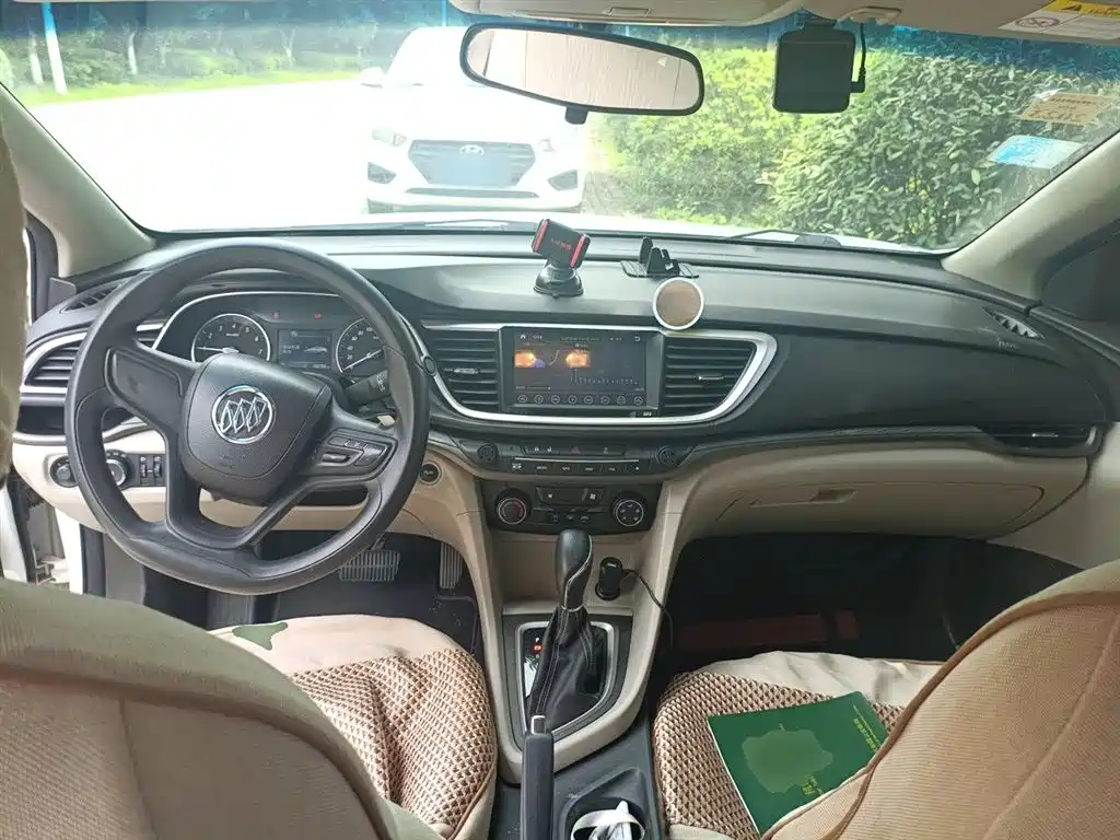 Buick Excelle 2015 — фото 10