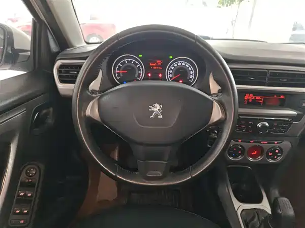 Peugeot 301 2014