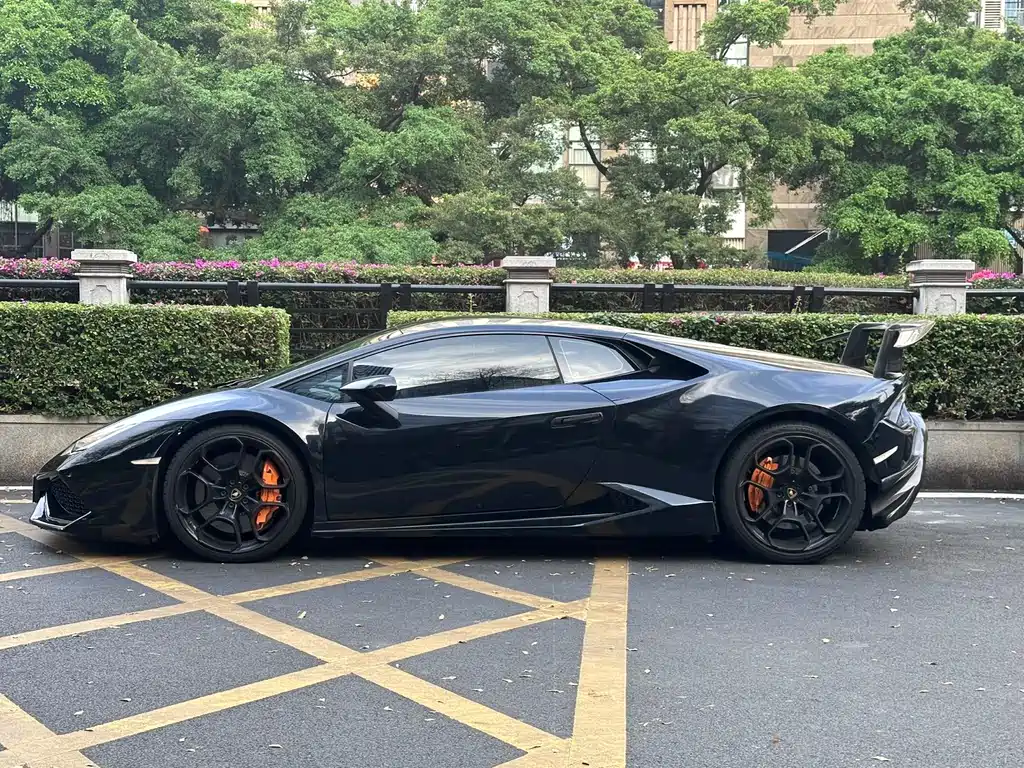 Lamborghini Huracán 2015 — фото 10