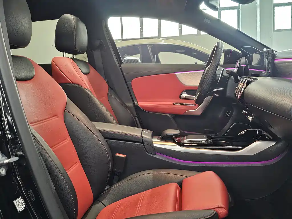 Mercedes-Benz A-Class AMG 2023 — фото 13