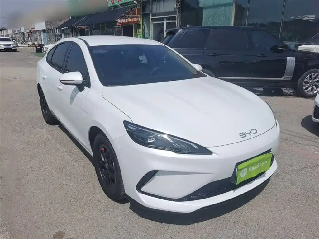 BYD Seal 05 DM-i 2025 — фото 4