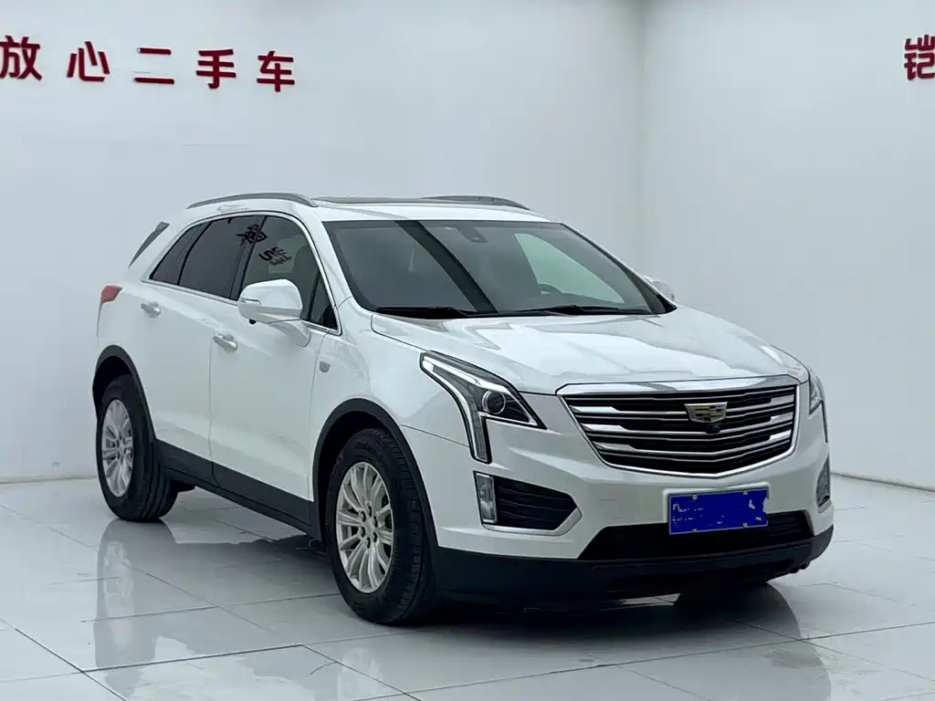 Cadillac XT5 2018 — фото 3