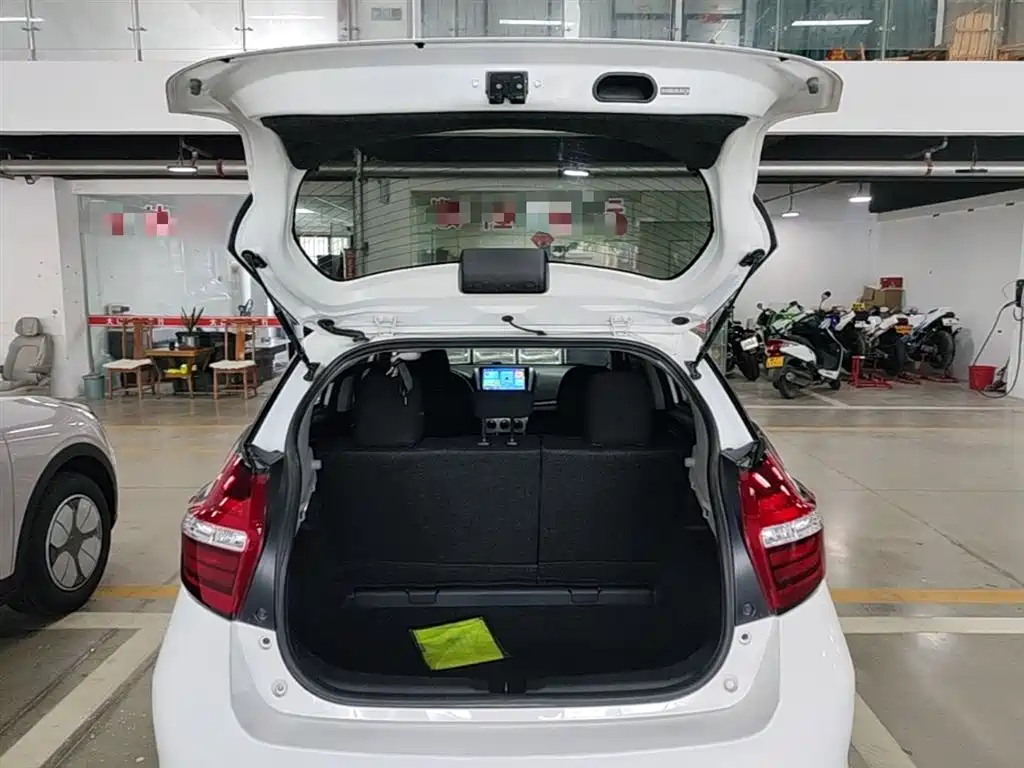 Toyota Vios FS 2020 — фото 19