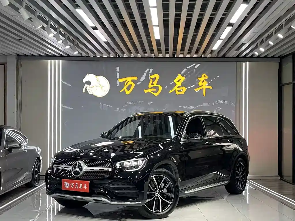Mercedes-Benz GLC 2023