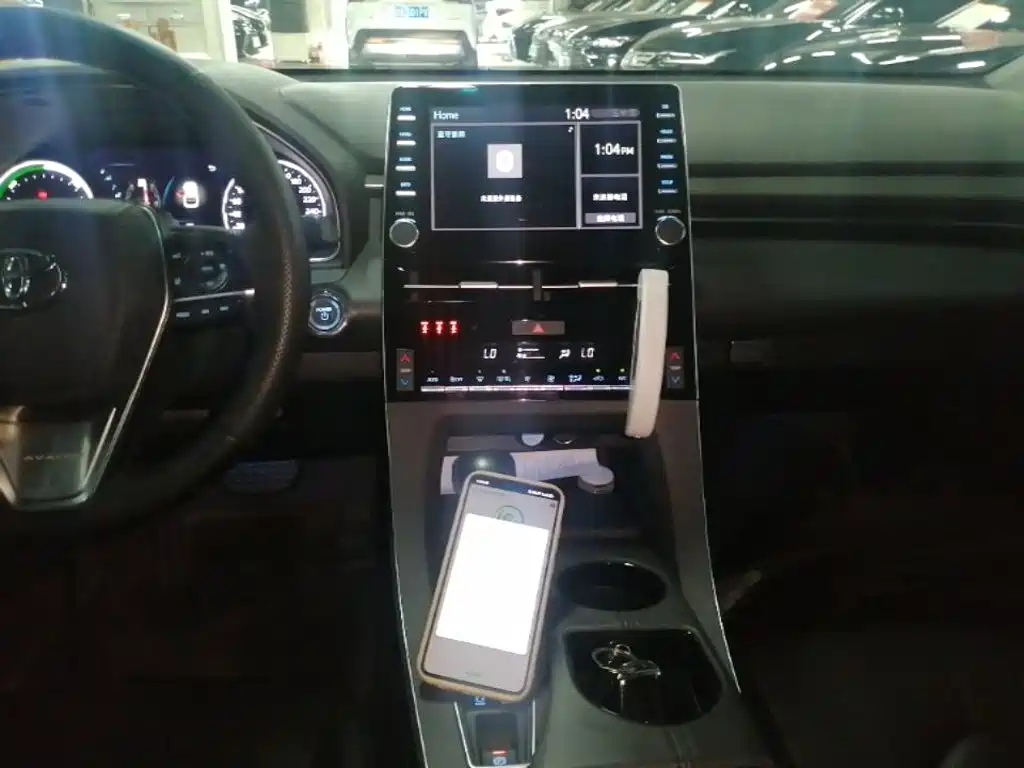 Toyota Avalon 2019 — фото 13