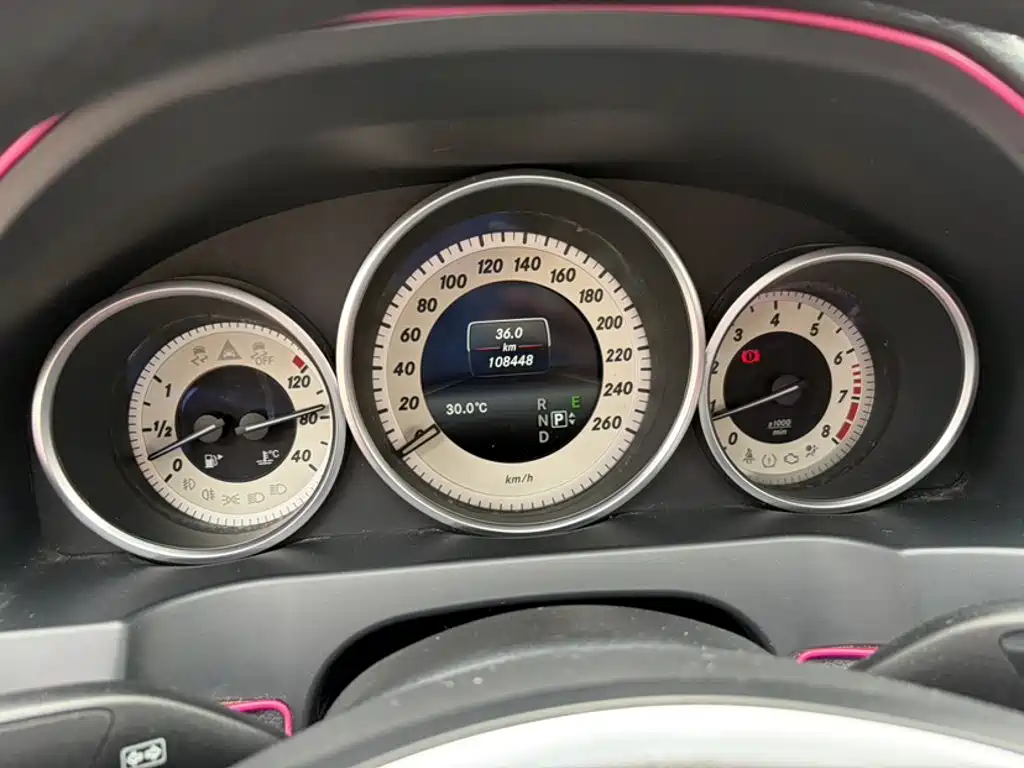 Mercedes-Benz E-Class 2014