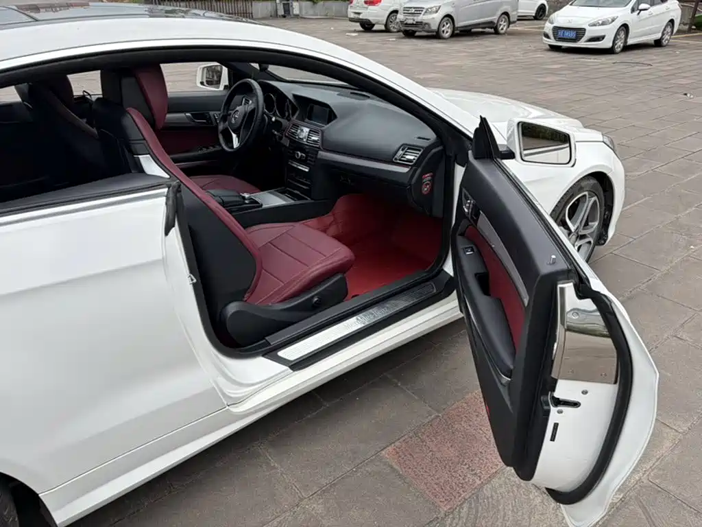 Mercedes-Benz E-Class 2014 — фото 19