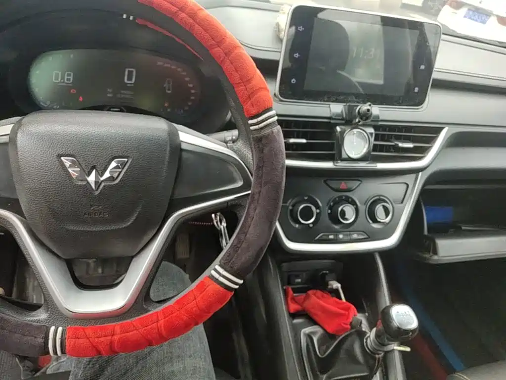 Wuling Hongguang S3 2019