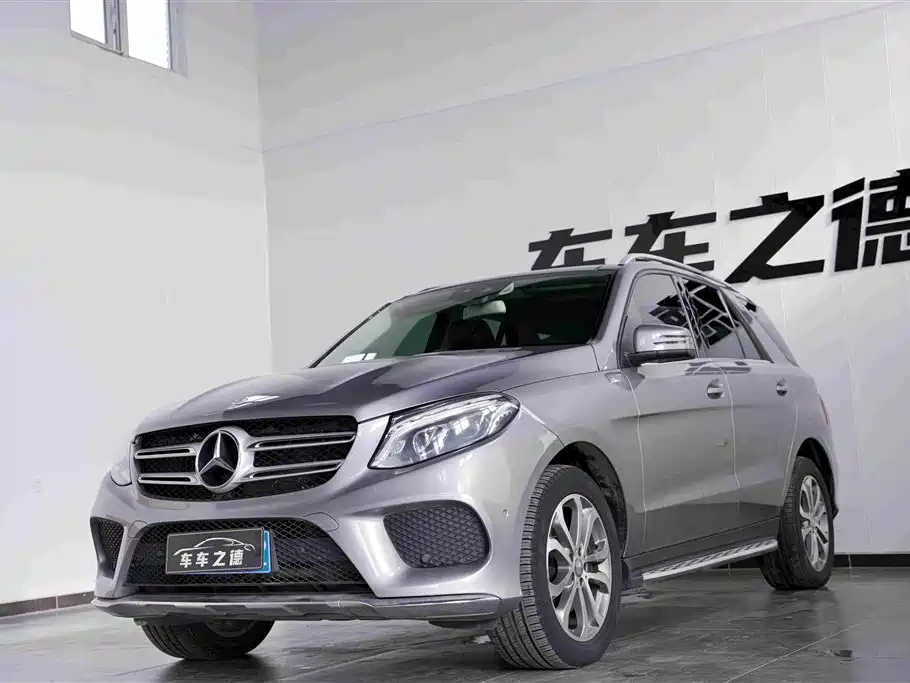Mercedes-Benz GLE 2016