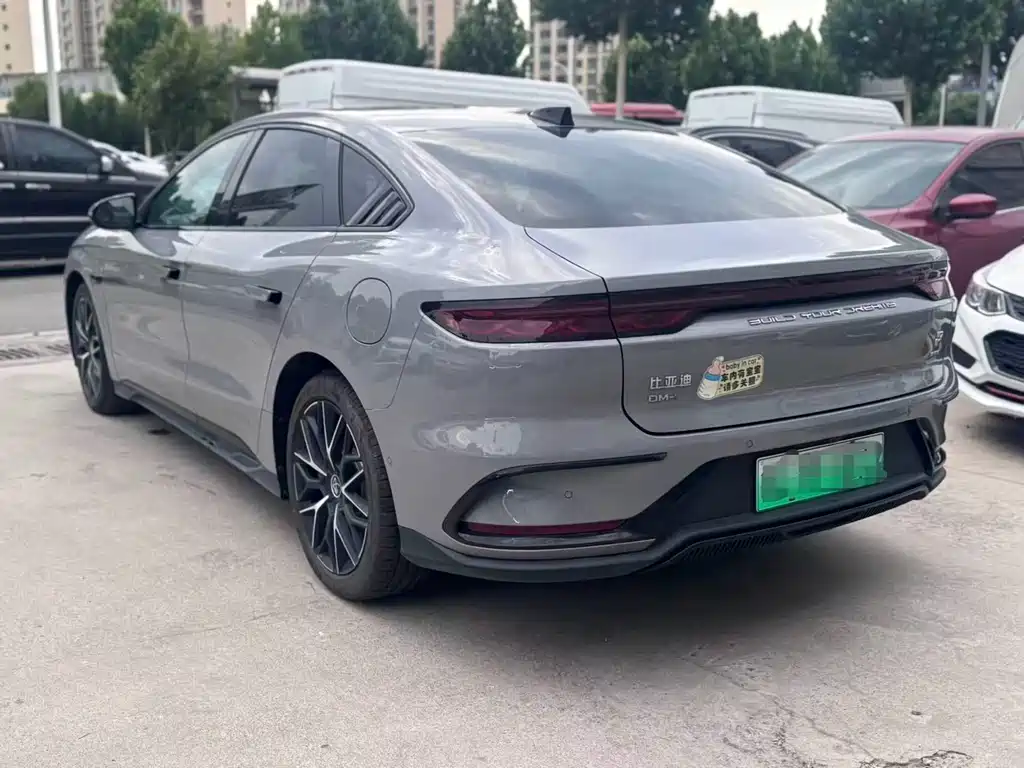BYD Han 2025 — фото 11