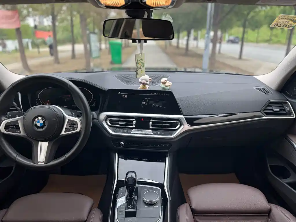 BMW 3 Series 2021