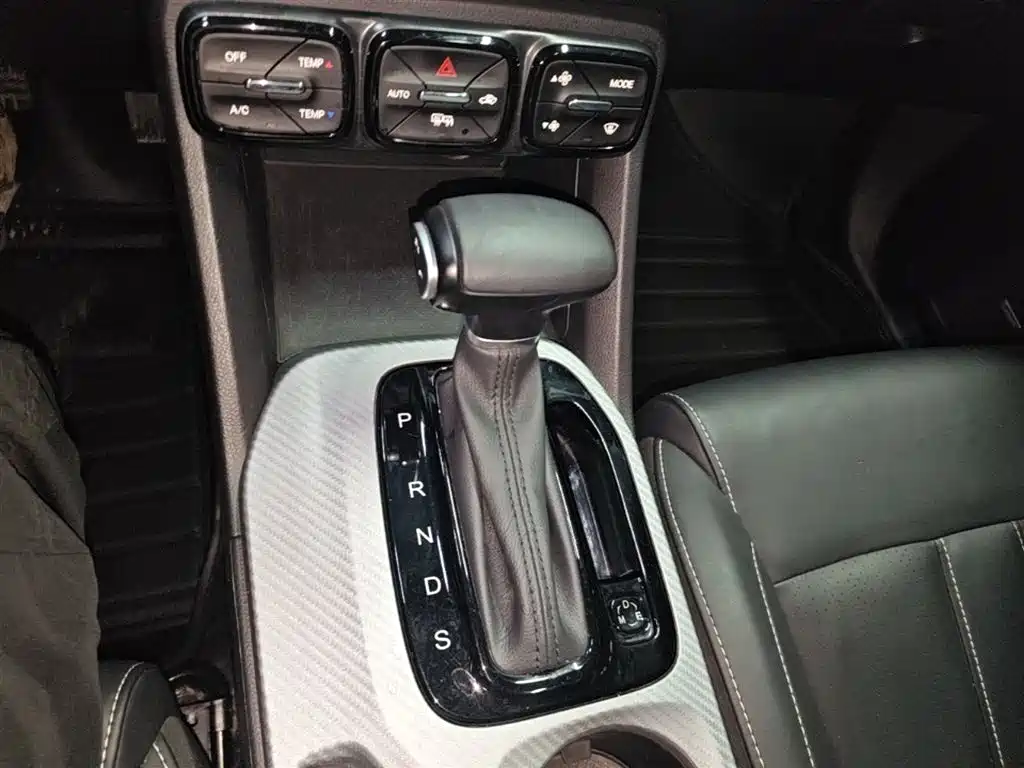 GAC Motor Trumpchi GS3 2023 — фото 14