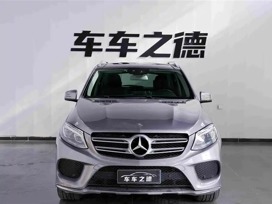 Mercedes-Benz GLE 2016