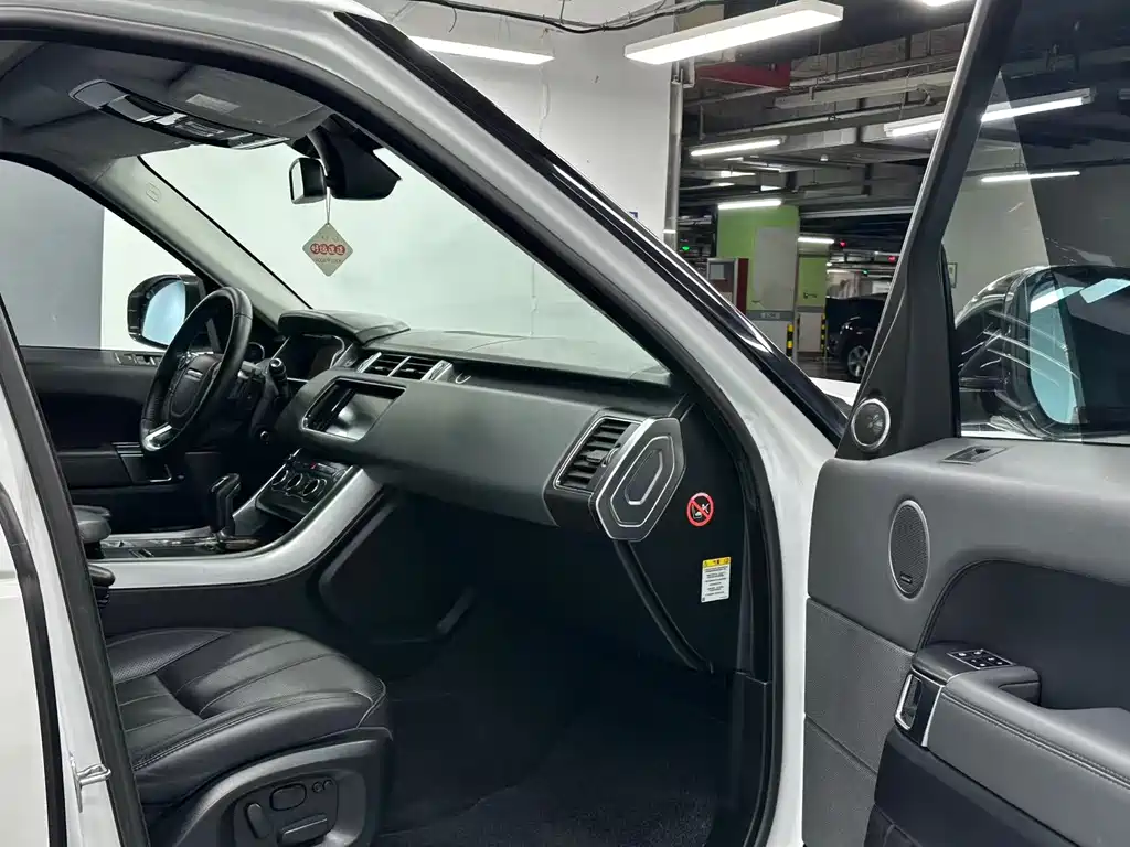 Land Rover Sport 2015 — фото 17