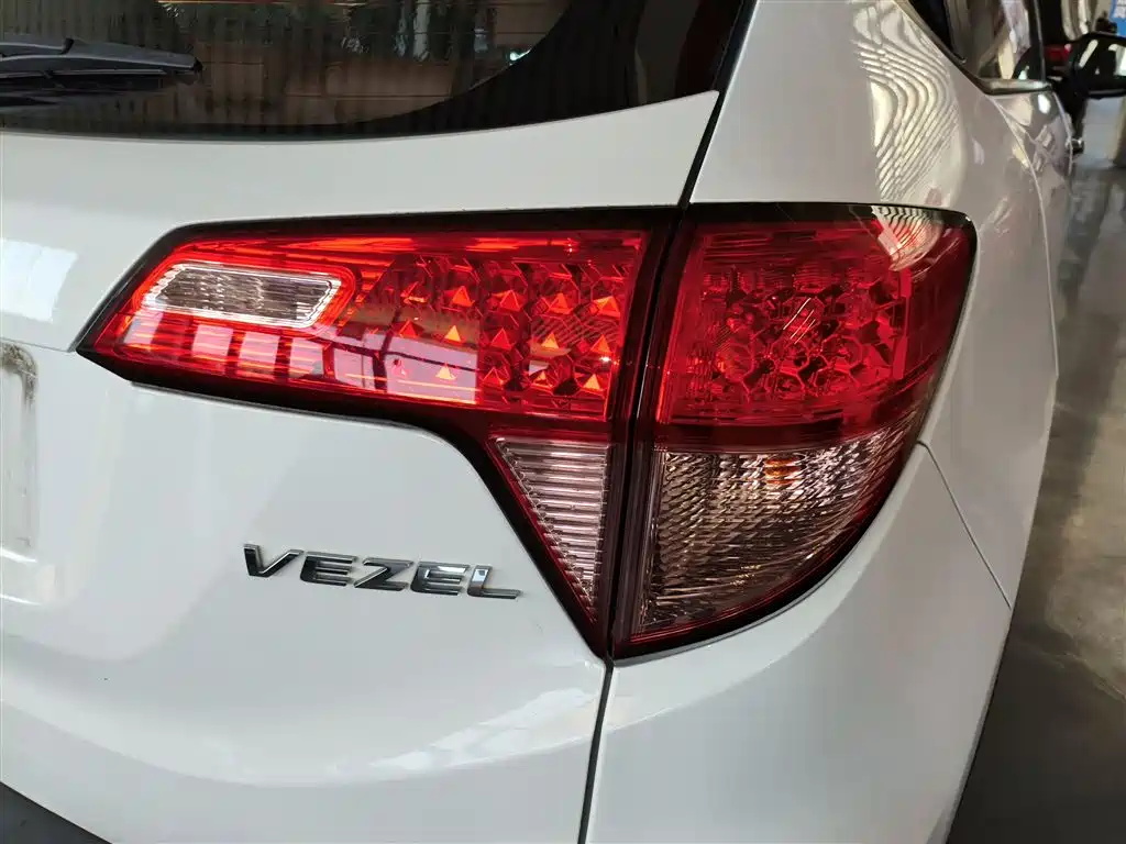 Honda Vezel 2018 — фото 23