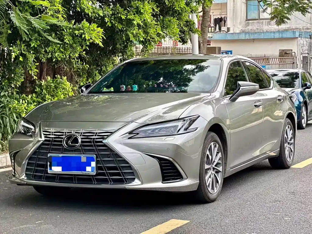 Lexus ES 2025 — фото 3