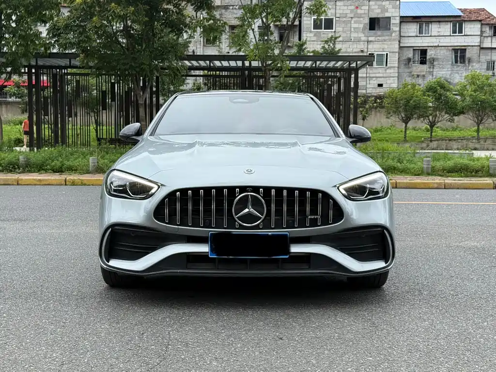 Mercedes-Benz C-Class 2024 — фото 2