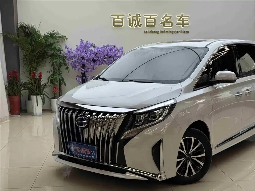 GAC Motor Trumpchi M8 2022 — фото 3