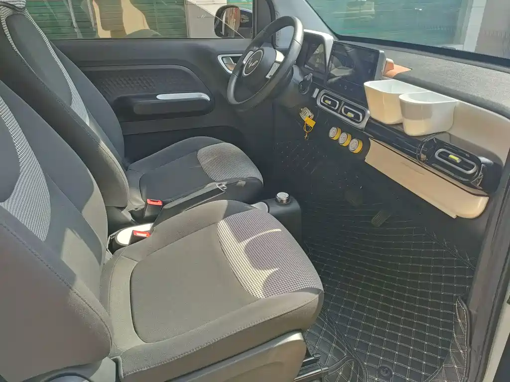 Wuling MINIEV 2025