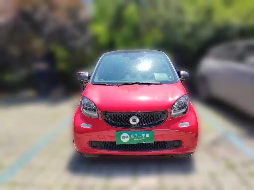 smart Fortwo 2019 — фото 24