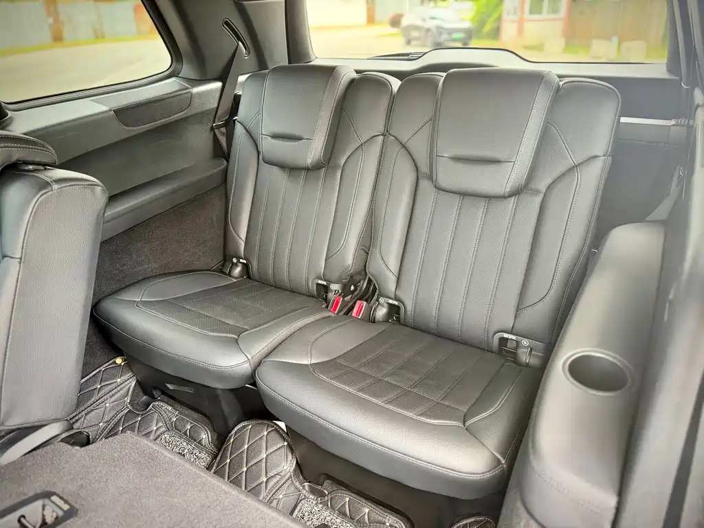 Mercedes-Benz GLS 2018 — фото 10